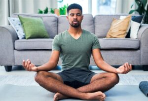 Cómo aprender meditación a través de una formación